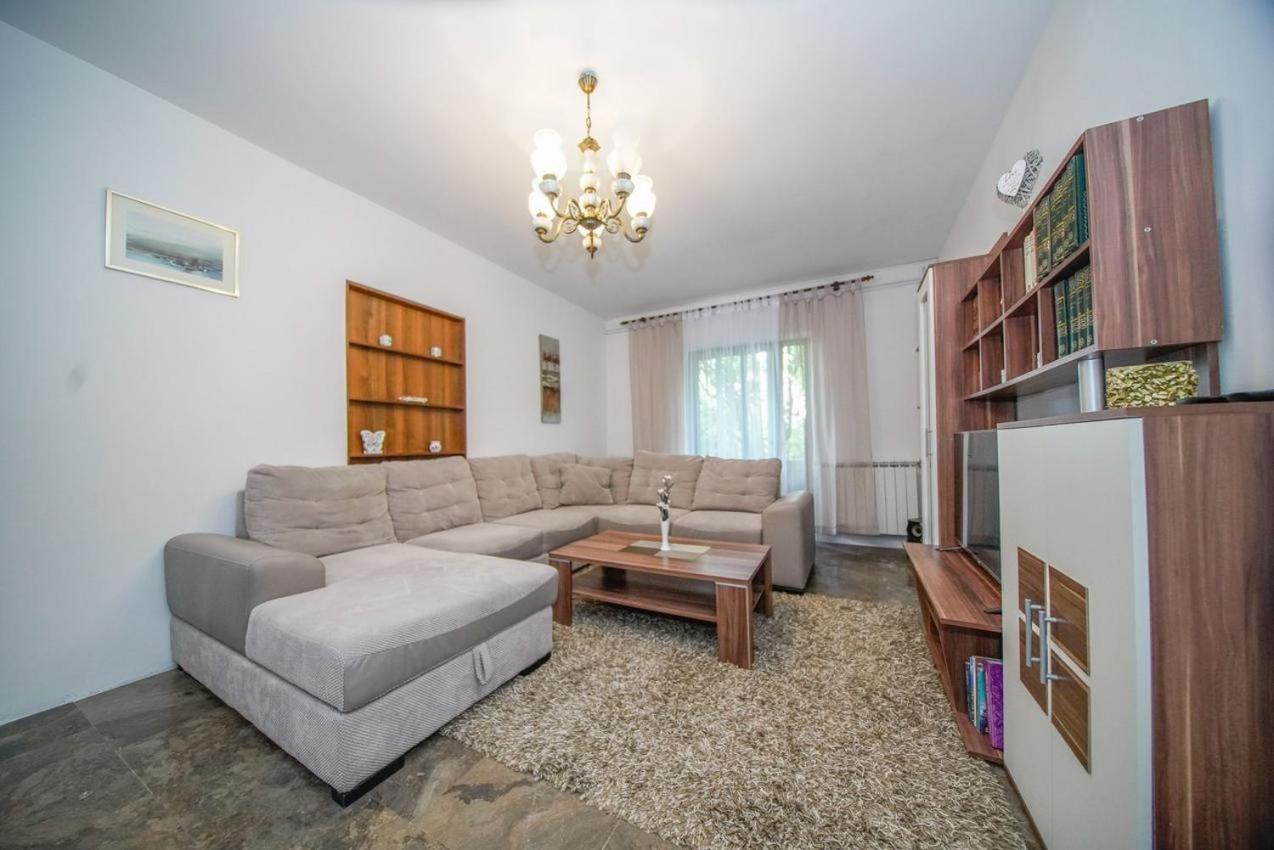 Apartman Mate 스프리트스카 외부 사진