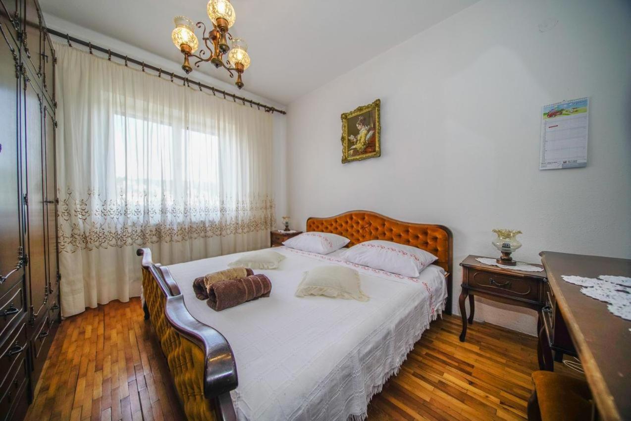 Apartman Mate 스프리트스카 외부 사진
