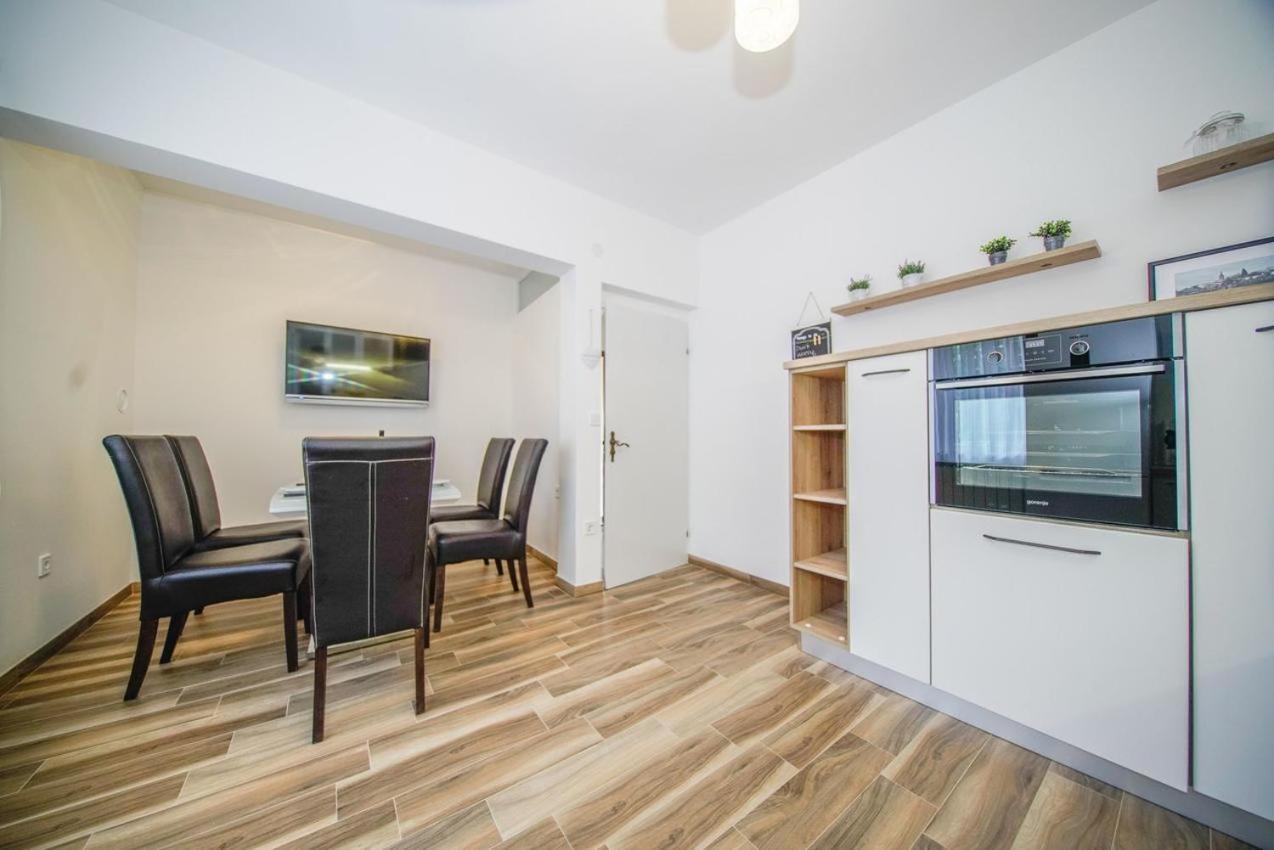 Apartman Mate 스프리트스카 외부 사진